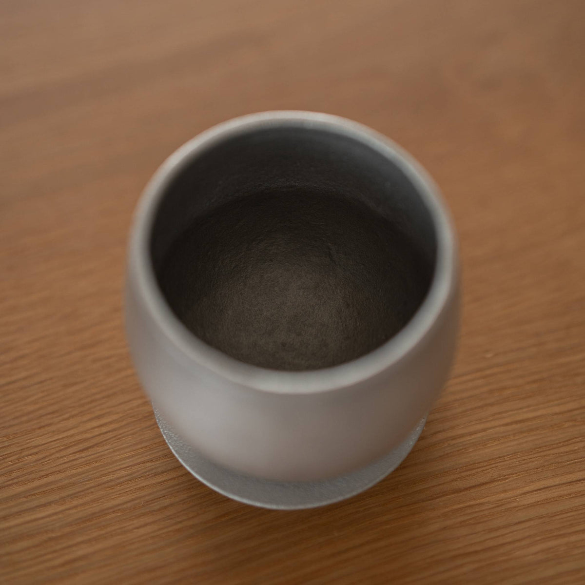 Japanese aluminum sake cup set “yurayura” – self-chilling handcrafted sake cups for cold sake