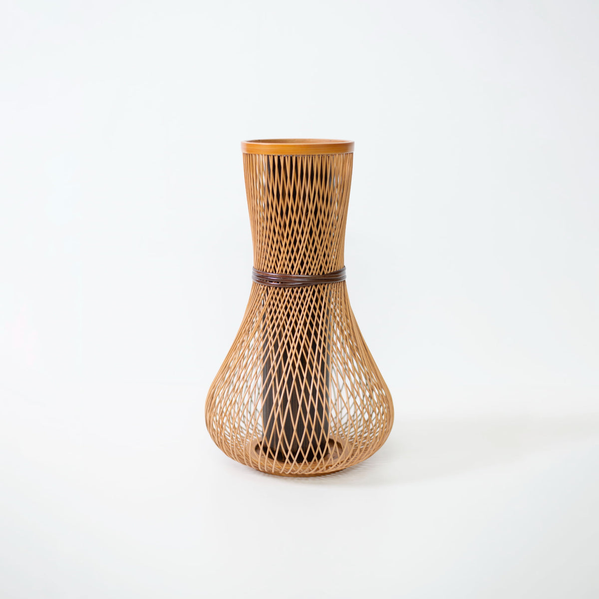 Japanese Bamboo Flower Vase “Fukuju” – Stylish Japanese ikebana flower vase with wabi-sabi aesthetic for Japandi decor