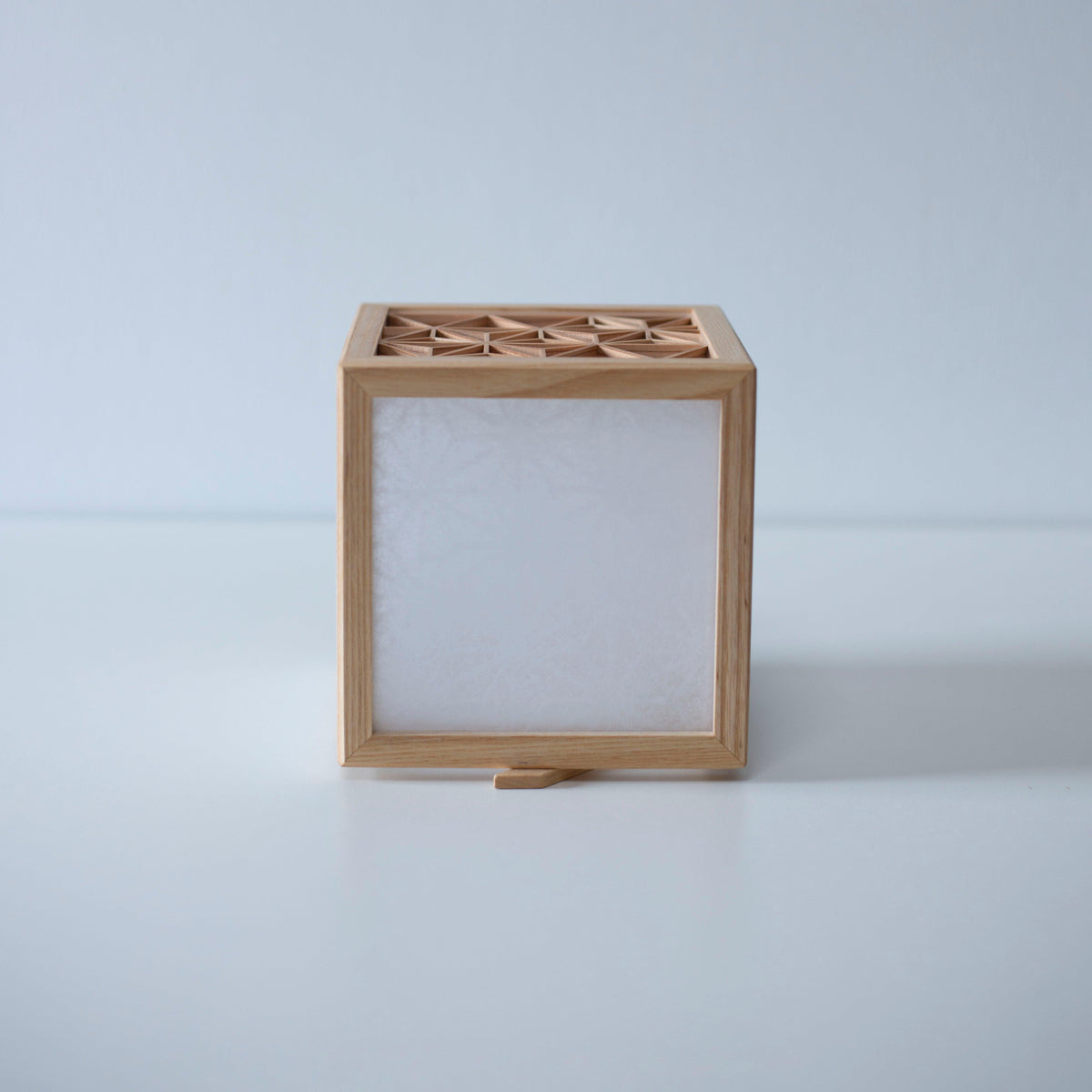 Japanese Kumiko Lamp Shade "Asanoha"