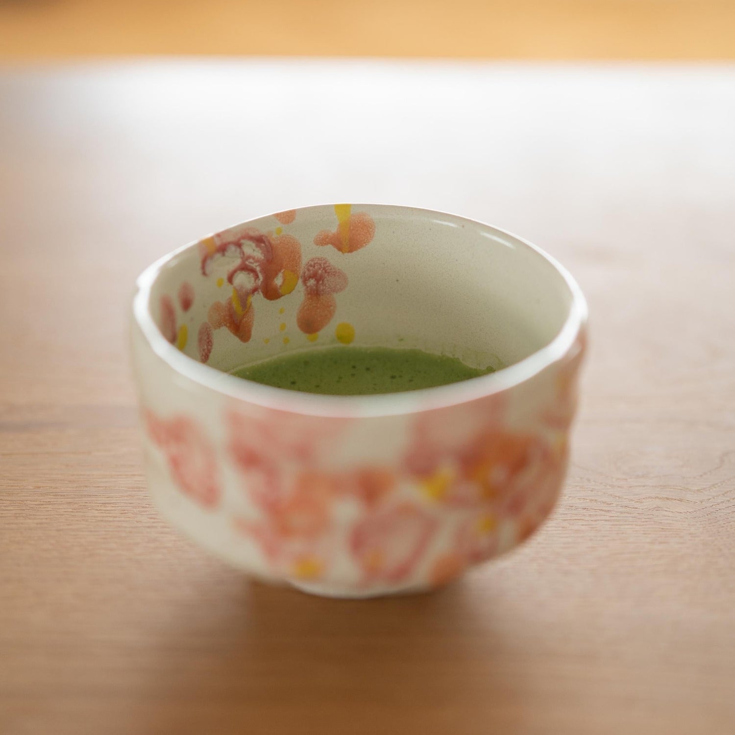Japansk matcha chawan skål "Blomst" | Håndlavet skål af Shino-ler inspireret af kirsebærblomster