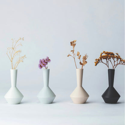 Japanische Einzelblumenvase – 4-farbige Mino-Keramikvasen für minimalistische Ikebana-Blumenarrangements