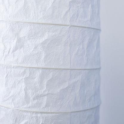 Japanese Washi Paper Floor Lamp "Momi Washi 02" – A handcrafted white washi paper standing lamp with a unique texture