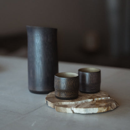 Japanisches Bambus-Sake-Set Schwarz, handgefertigt in Kyoto