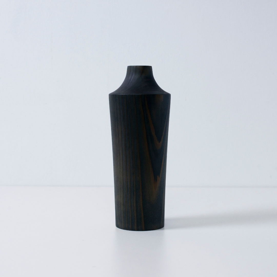 Japansk cedertræs vase Indigo 02 – Japansk cedertræs vase i indigo finish, håndlavet design til japansk blomsterarrangement