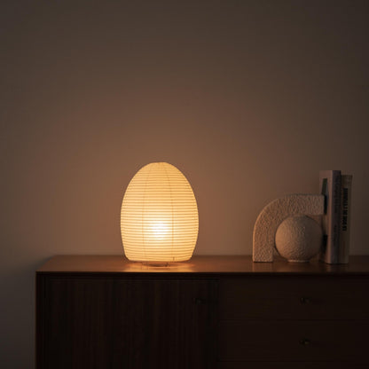 "Lampe de sol japonaise en papier Paper Moon 01 – Lumière chaude en papier washi pour un éclairage de chambre Japandi"