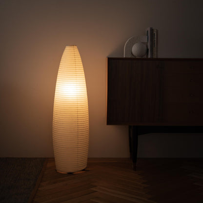 "Lampe sur pied élégante en papier japonais Paper Moon 13 – Lampe Washi pour salon Japandi"