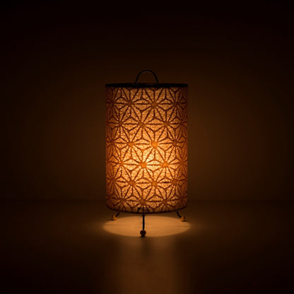 Japanse Papieren Tafellamp "Lace Washi" Bruin die een donkere kamer verlicht – Handgemaakte Lamp voor Gezellige Slaapkamer