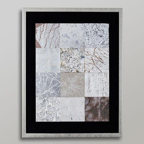 Een Japanse wanddecoratie van zilverblad, bestaande uit negen panelen, die elk een natuurlijk element zoals wind of rotsen afbeelden.