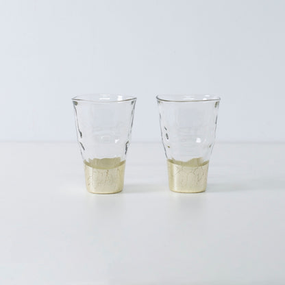 Champagne gold sake cups in refined Japanese style, ideal for sake lovers or design-focused gifting