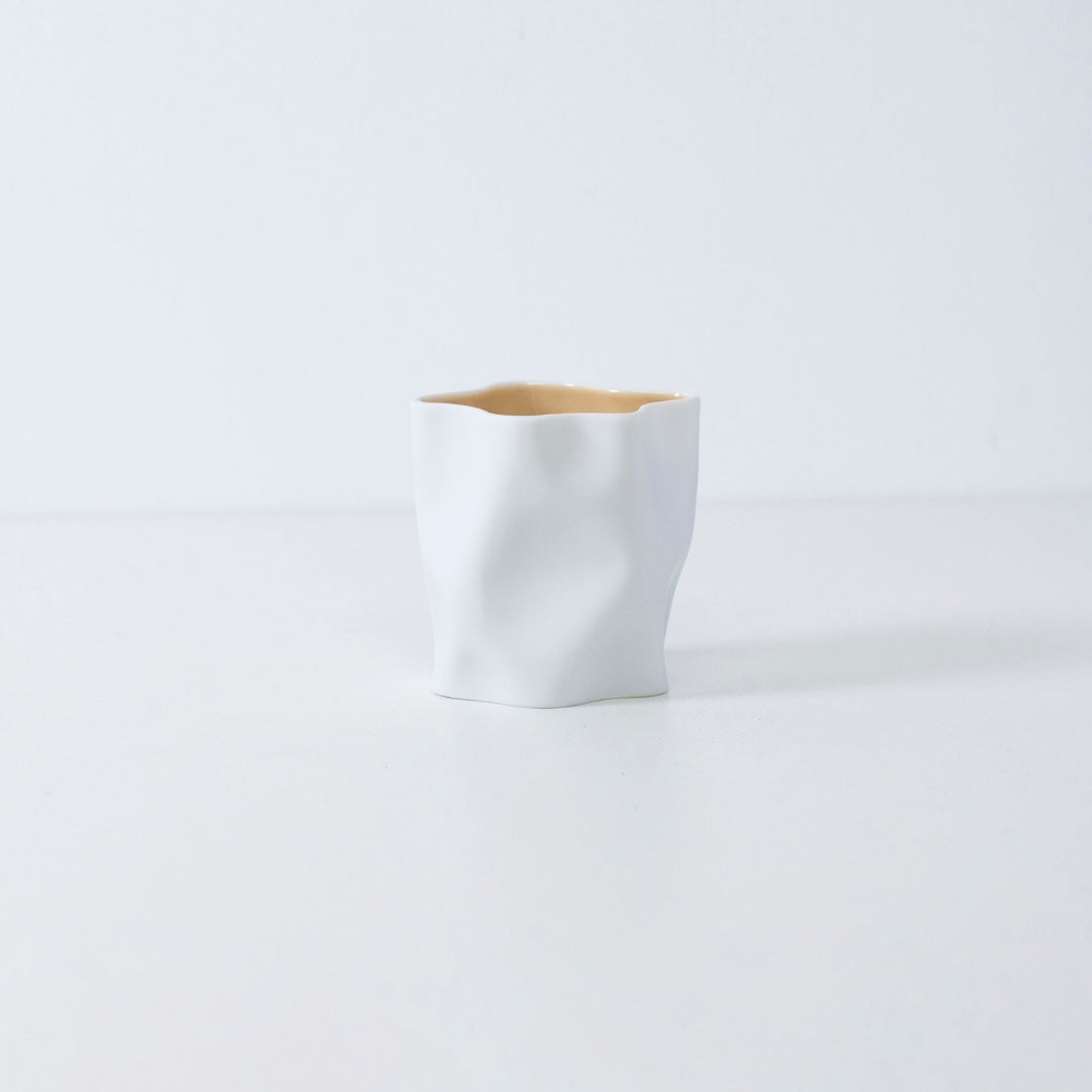 Japansk lys KITCHIBE med oud, urter og japansk røgelse i elegant Seto porcelænskop