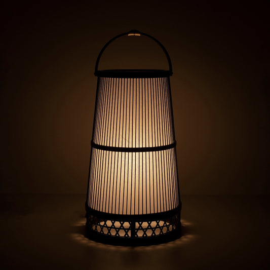 Japanese lamp crafted with 800-year-old Shizuoka bamboo artistry. Delicate bamboo strips create intricate patterns, casting a warm glow through Japanese paper.